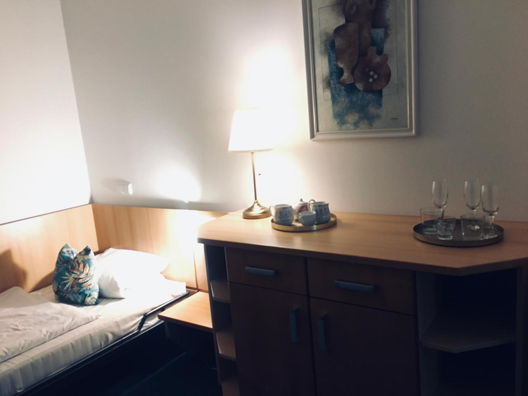 Penzion Hotelu Central Dvur Kralove nad Labem Exterior photo